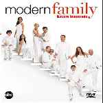 carátula frontal de divx de Modern Family - Temporada 03